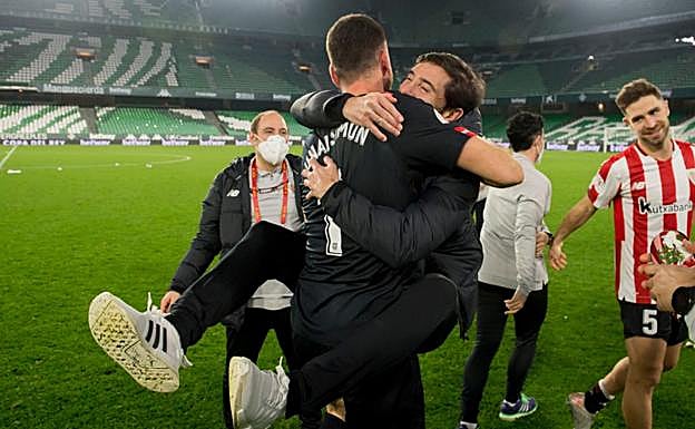 «La flor de Marcelino adorna Ibaigane, pero nos va a matar»