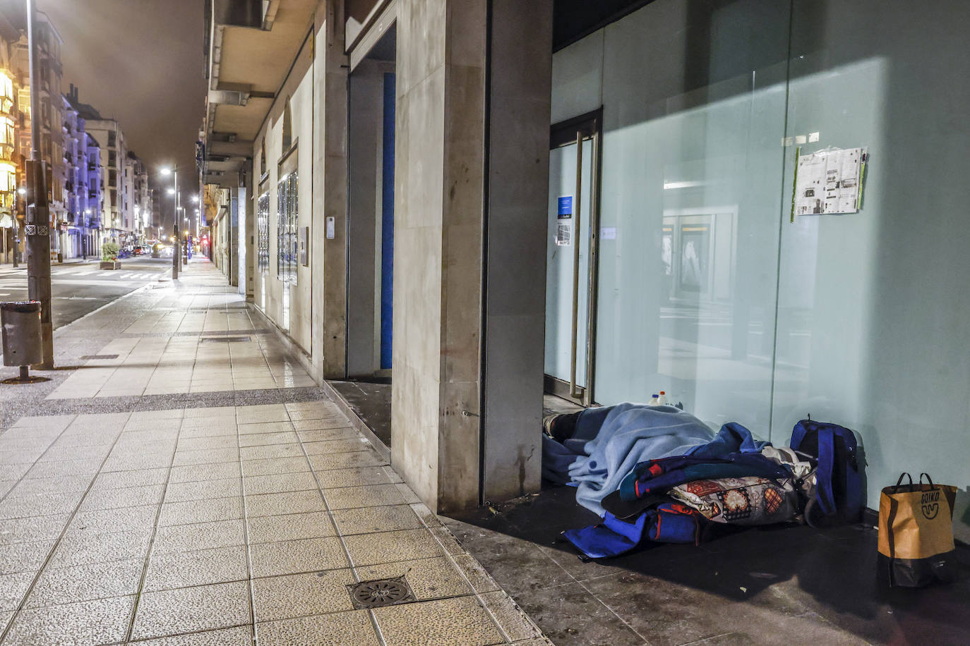 Las calles de Vitoria quedan desiertas a partir de las diez de la noche.