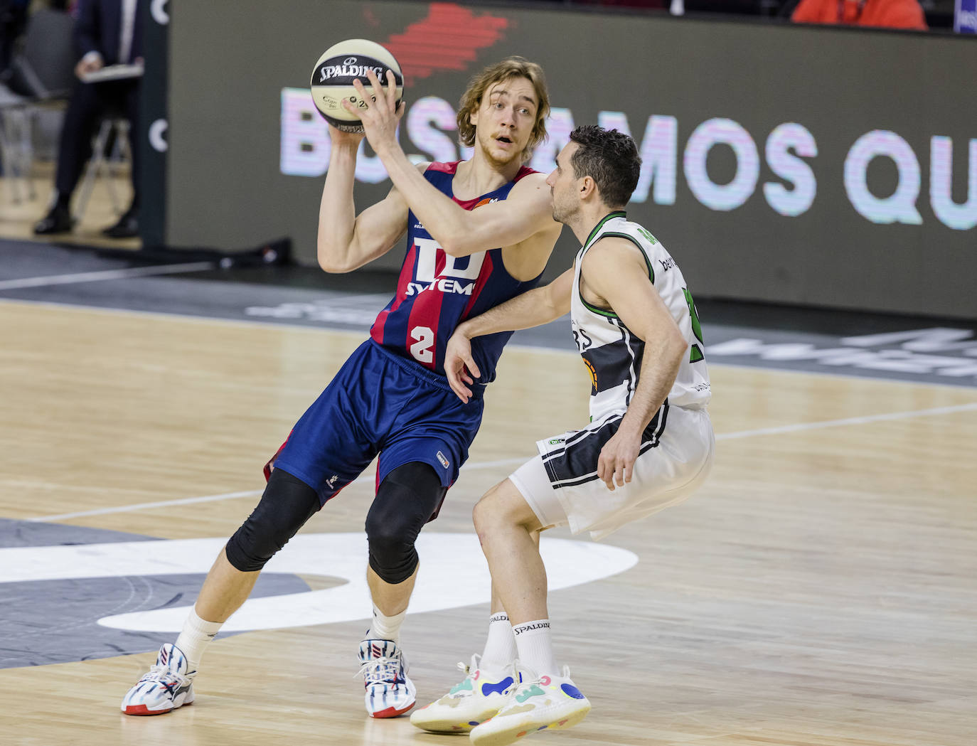 Fotos: Las mejores imágenes del Baskonia-Joventut