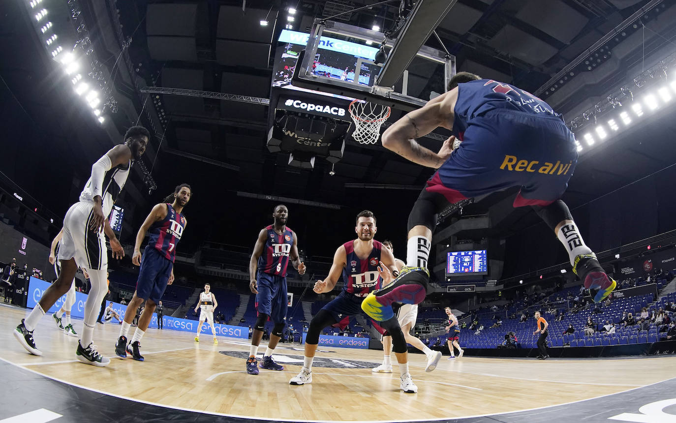 Fotos: Las mejores imágenes del Baskonia-Joventut