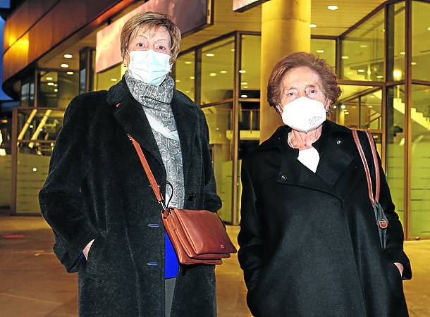 Mari Carmen Rodrigo y Garbiñe Uriarte. 