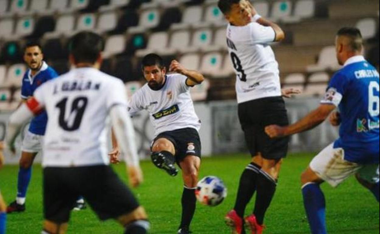 El Real Unión venció al Barakaldo en el partido de ida por 2-1 