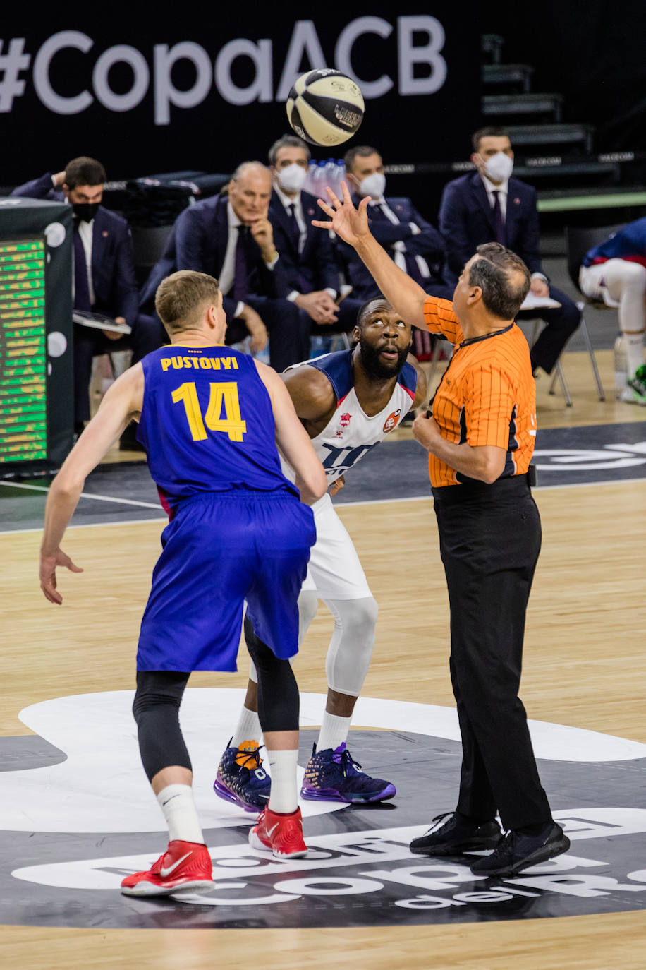Fotos: Las mejores imágenes del Barcelona - TD Systems Baskonia de la semifinal de la Copa del Rey2021