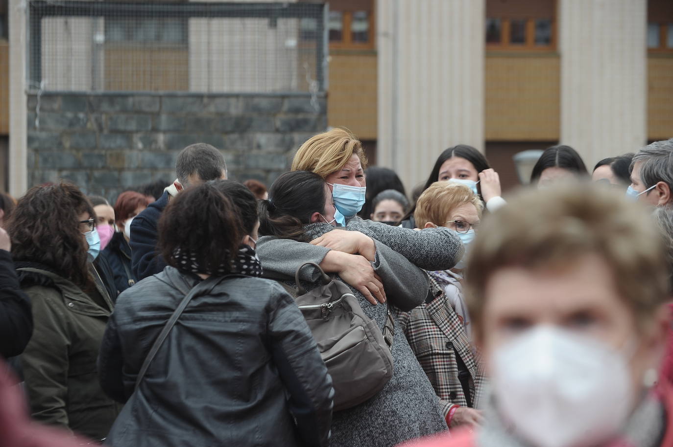 Fotos: Concentración para condenar el asesinato machista en Sestao