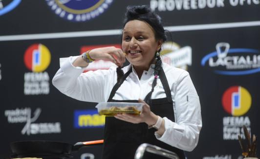 La chef vasco-marroquí, en el congreso Madrid Fusión de 2019.