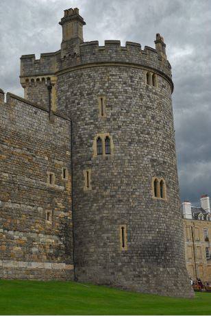 4.- Torre de Londres (Reino Unido) | En el año 1100, esta cárcel de fama terrible, recibió a su primer recluso, el obispo Flambard. Su historia suma ocho siglos de ejecuciones, torturas, e incluso asesinatos. Hoy es sólo una atracción turística.