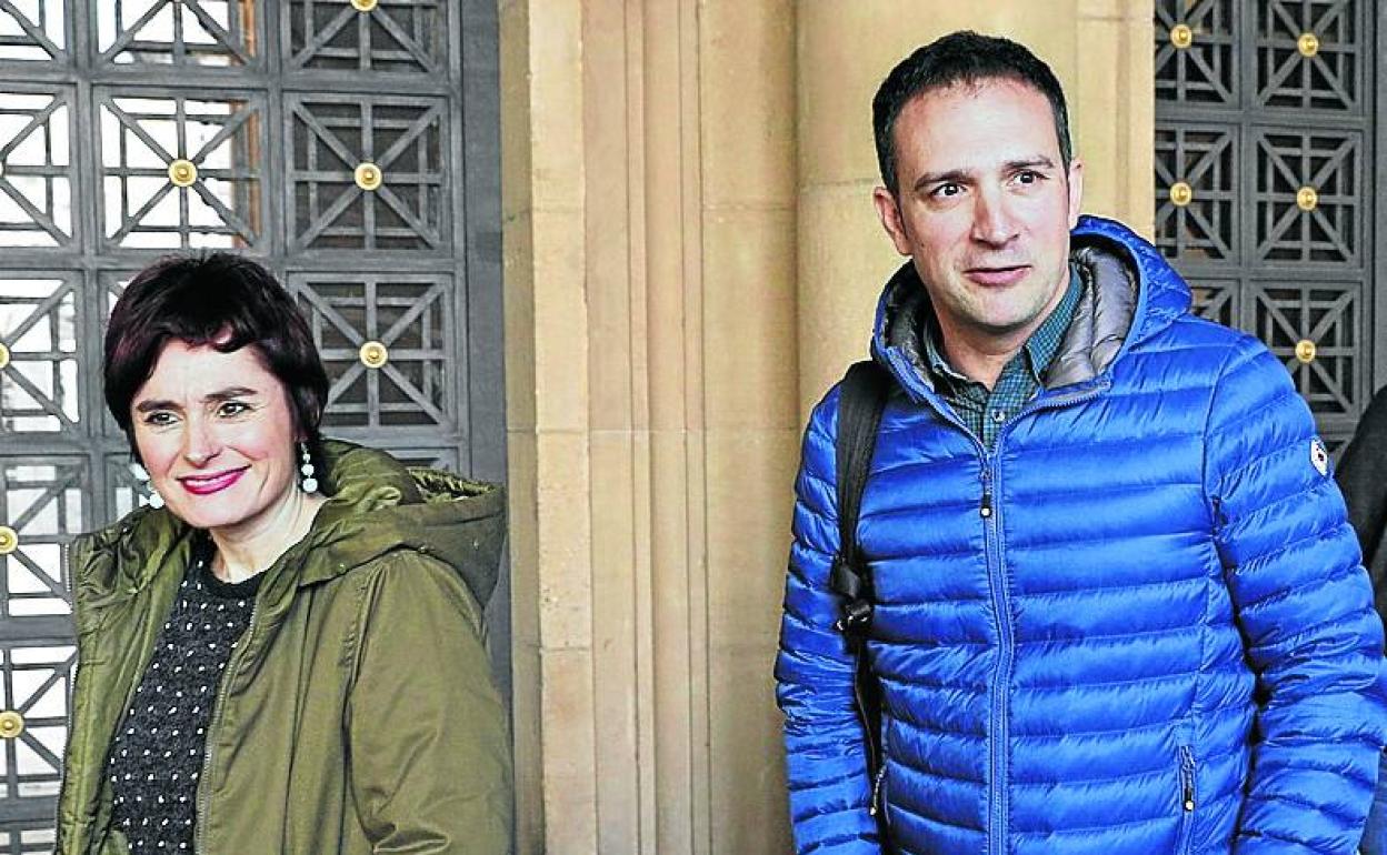 Garbiñe Aranburu (LAB) y Mitxel Lakuntza (ELA), hace un año. 