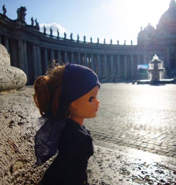 Fotos: Las muñecas de Gabriel Azkoitia en imágenes