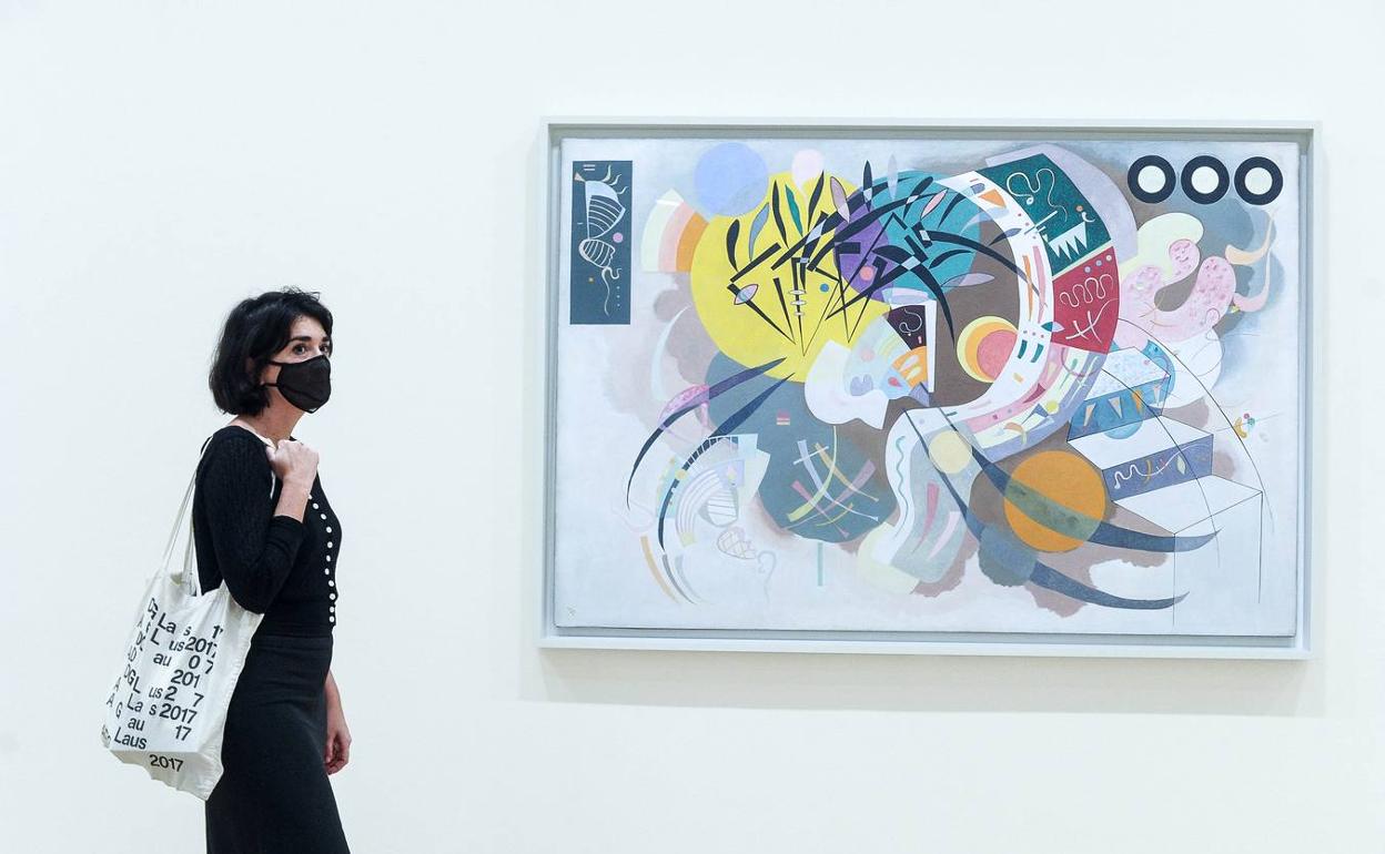 El Guggenheim cuelga en su web una visita de 360 grados a la muestra de Kandinsky