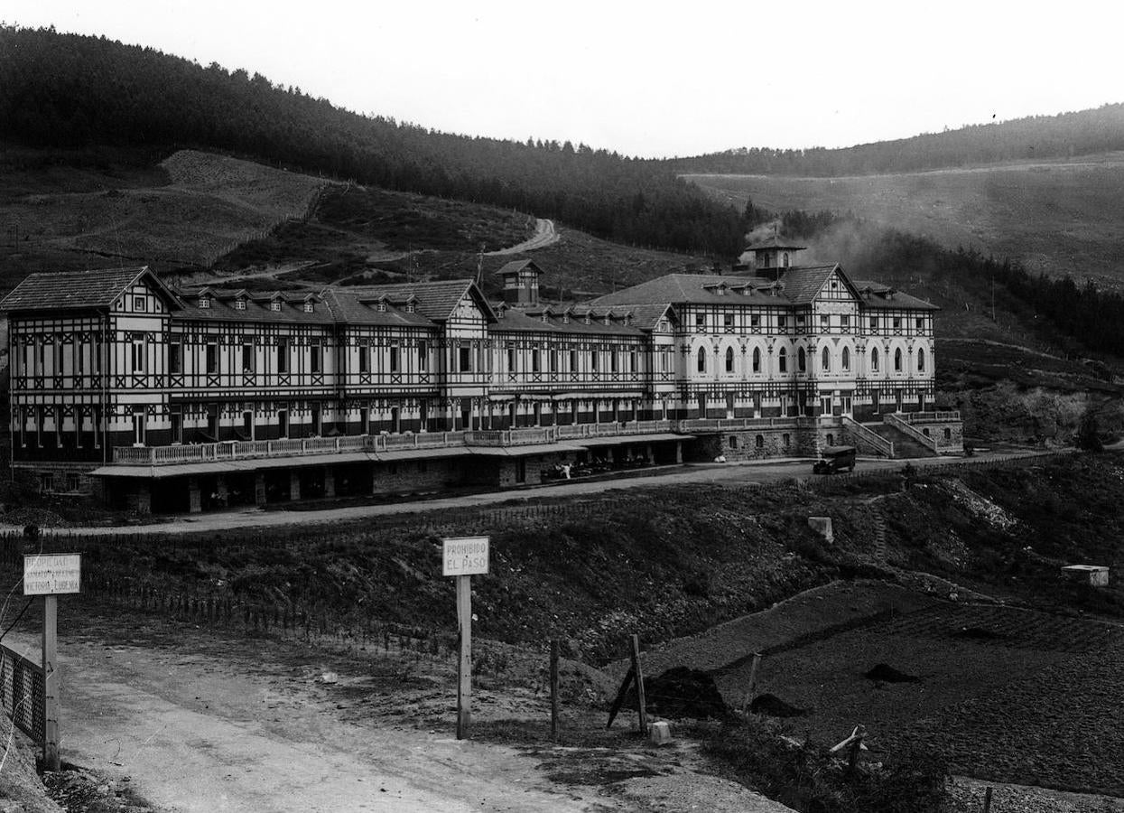 Vista del santuario de Briñas (1945)