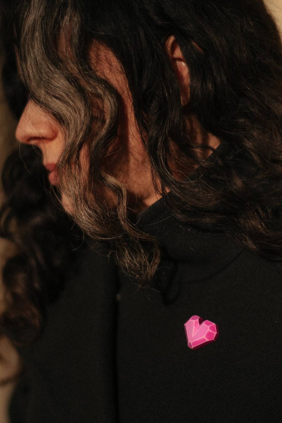 Fotos: Una creadora abre en su taller de Solokoetxe una exposición que protagonizan las mujeres del barrio