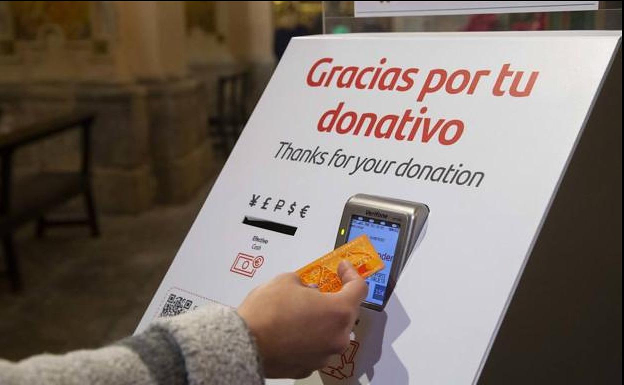 Así es el 'cepillo digital' que se ha instalado en siete iglesias de Valladolid. 