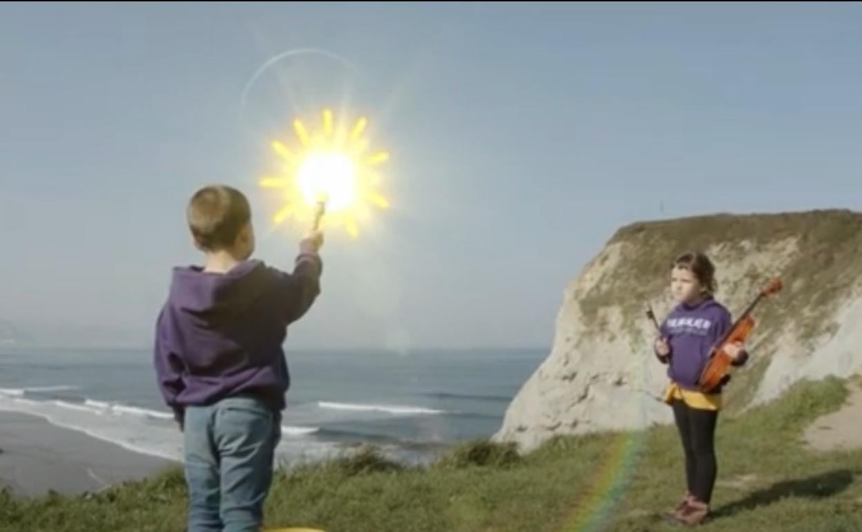 Bideoaren irudi bat.