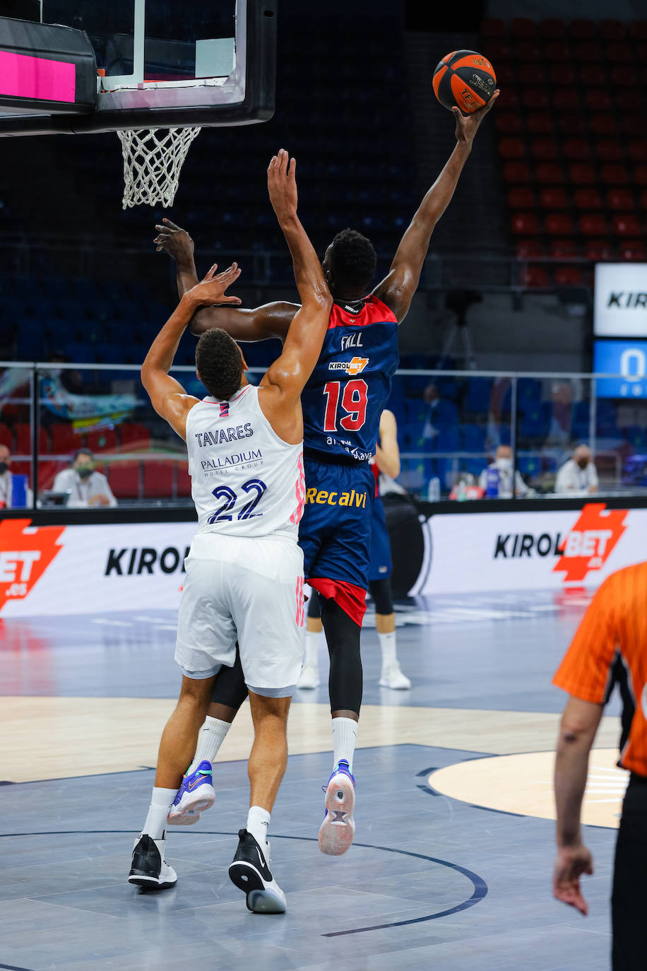 Fotos: Las mejores imágenes del Baskonia - Real Madrid