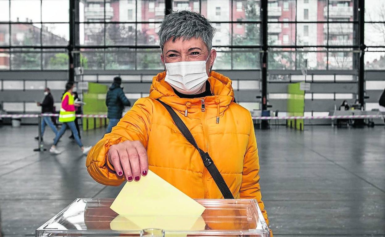 Ima Garrastatxu aseguró ayer sentirse orgullosa, emocionada y contenta de la primera consulta. 