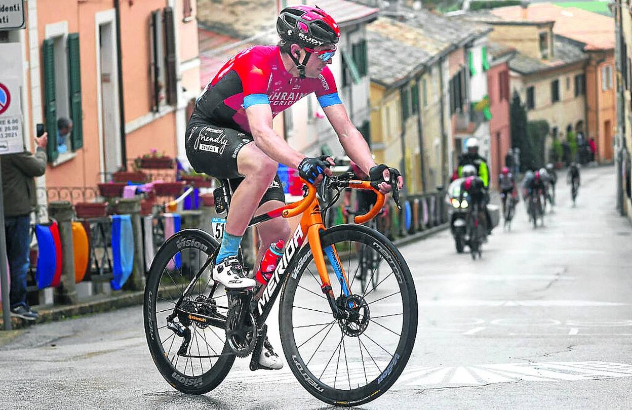 Mikel Landa, el pasado domingo en la subida a Castelfidardo. 