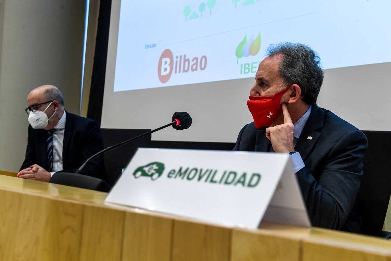 Fotos: Congreso de eMovilidad en la Torre Iberdrola