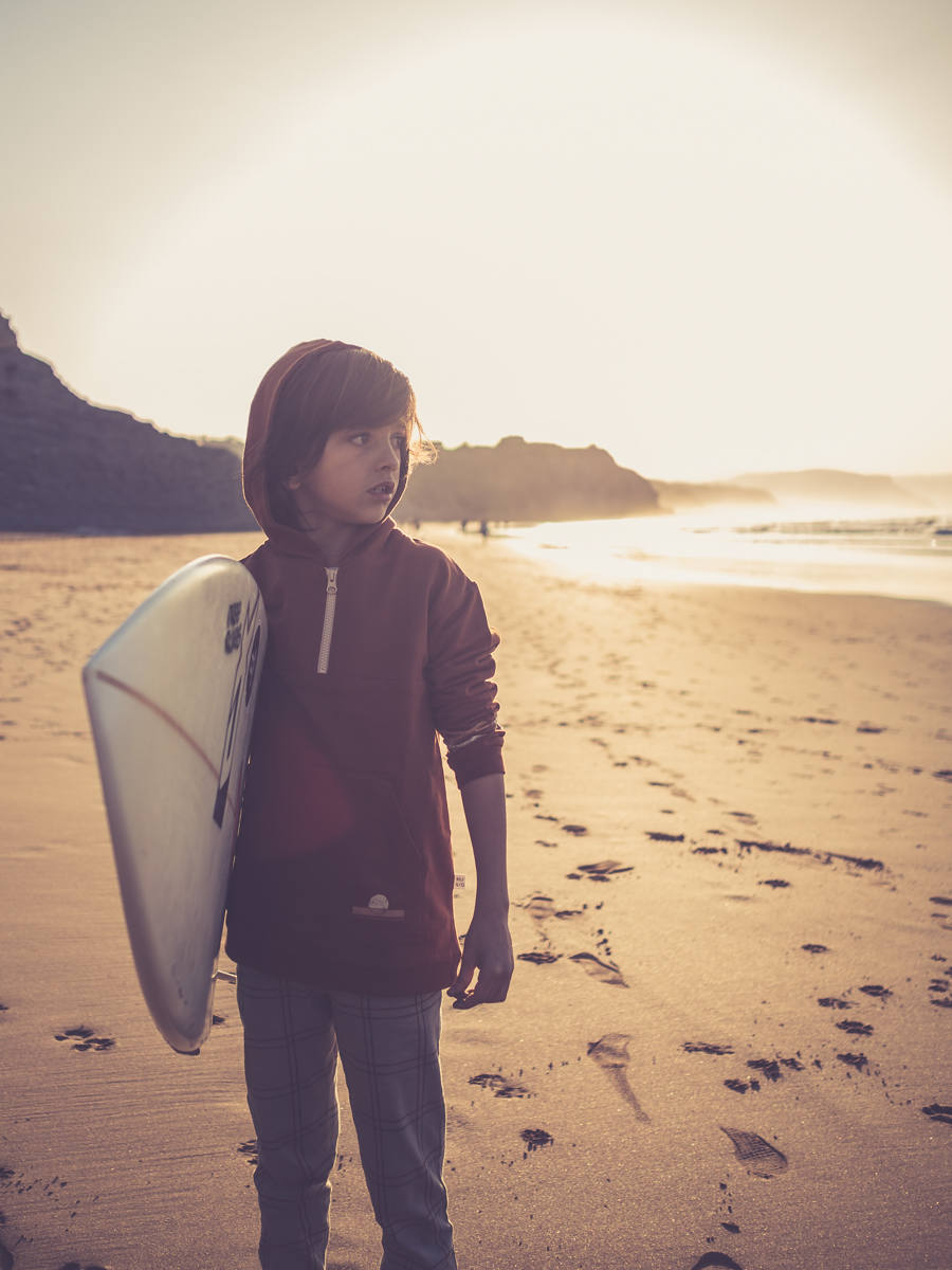 Fotos: El modelo portugalujo que triunfa en la moda con su pelazo y estilo surfero