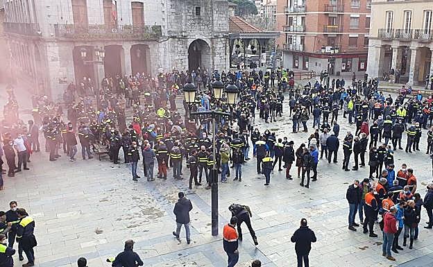 La manifestación ha estado respaldada por numerosos comités de la zona. 