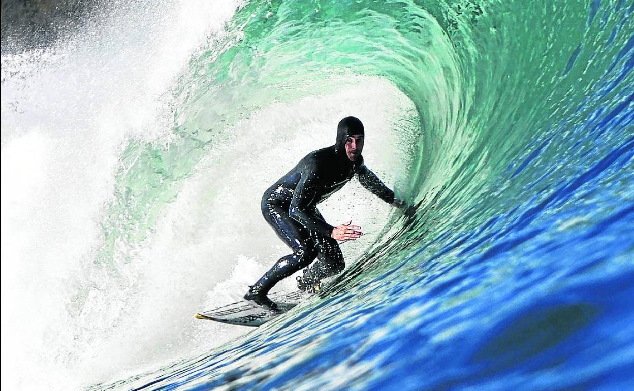 El Nazaré Challenge de 2018 le otorgó el único 10 en la historia de Praia Norte, en Portugal. 