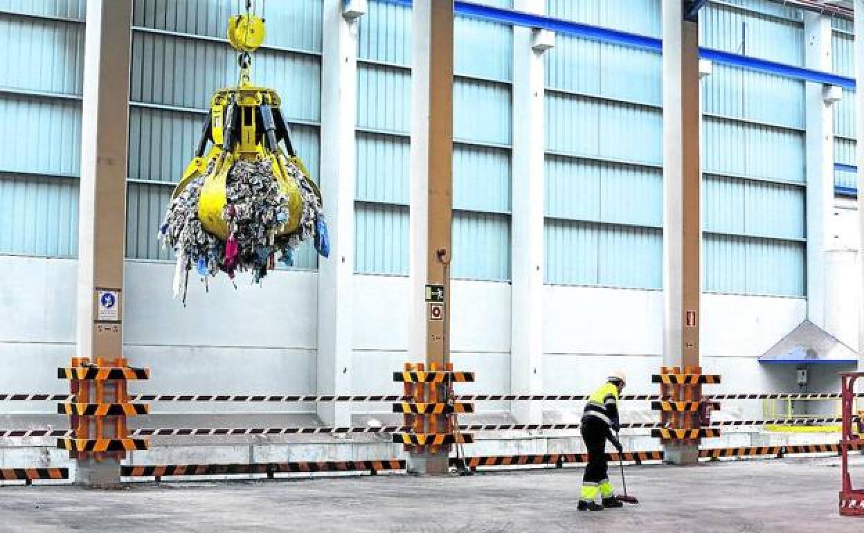 Confirman dos casos de fiebre Q en trabajadores de la planta de Artigas