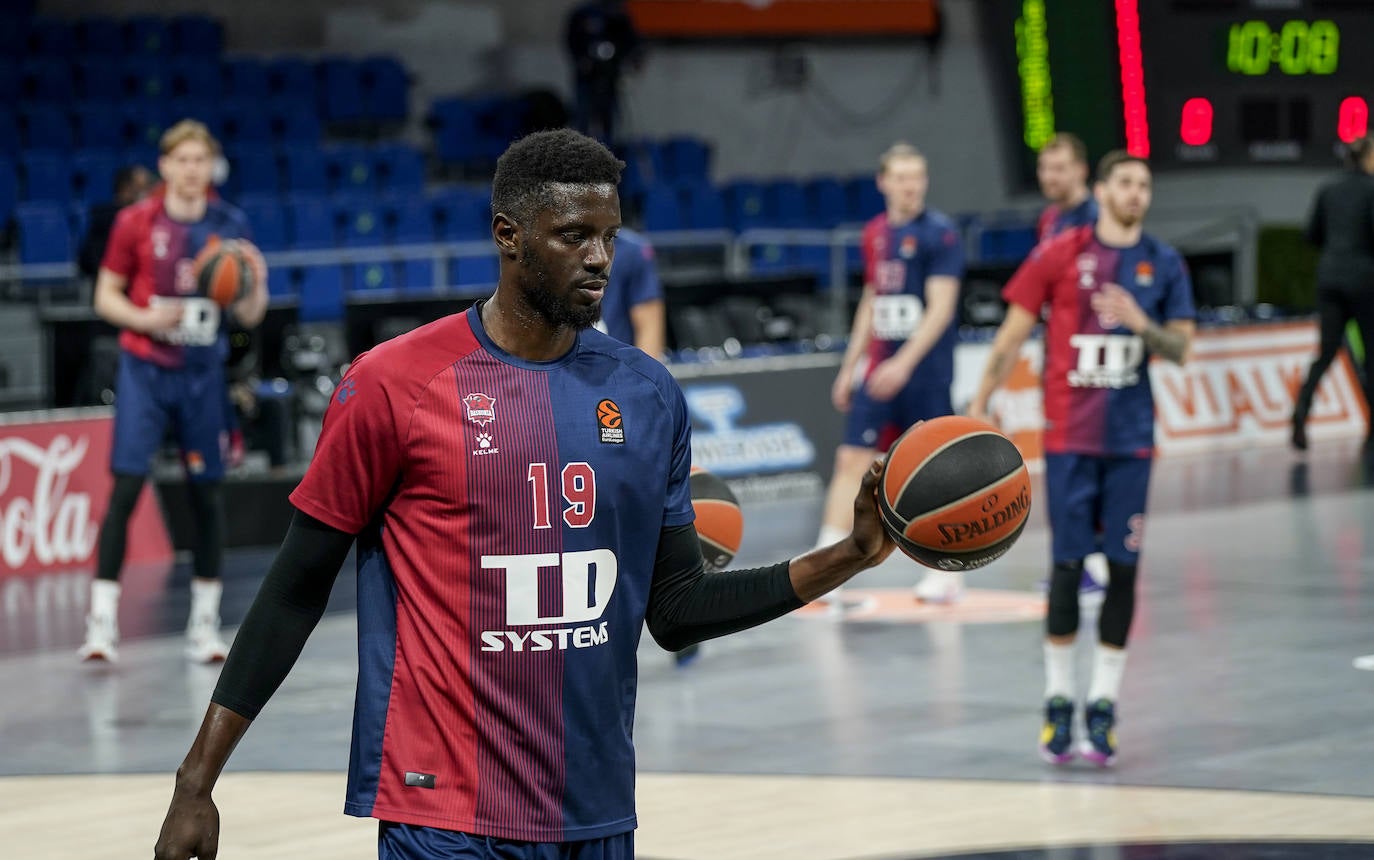 Fotos: Las mejores imágenes del Baskonia - Milán