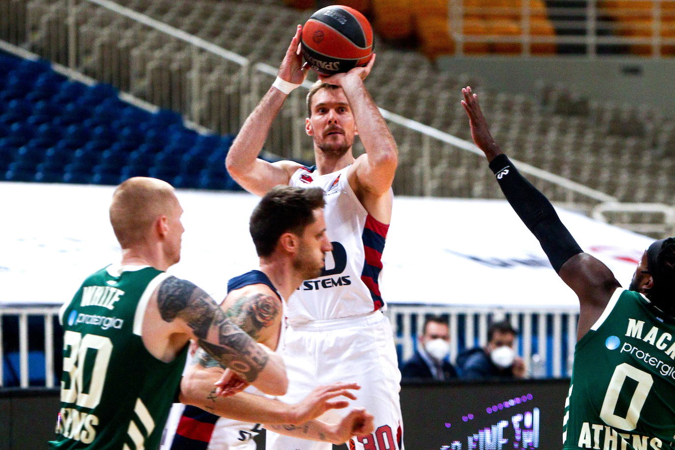 Fotos: Las mejores imágenes del Panathinaikos - Baskonia