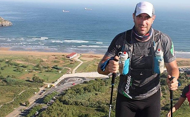 El montañero bilbaíno afincado en Vitoria propone un pago solidario de 5 euros por cada kilómetro de su reto.