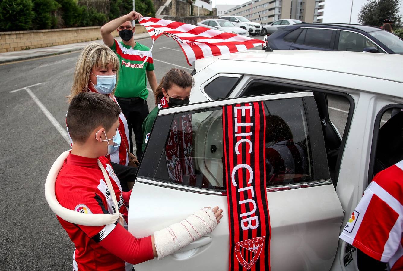 Fotos: Ambiente del Athletic en los balcones de Bizkaia