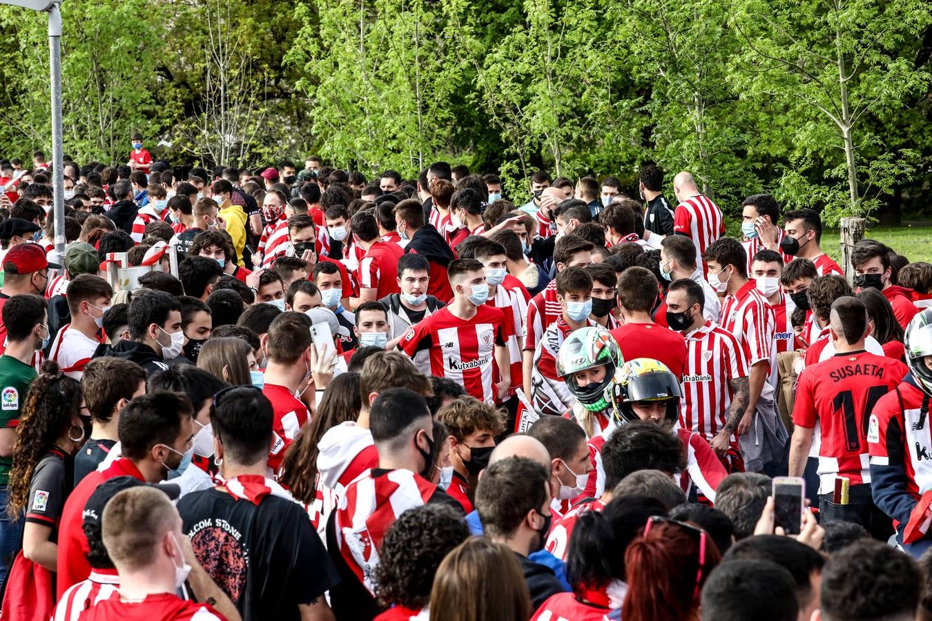 Fotos: Gran despedida a los jugadores del Atheltic en Lezama