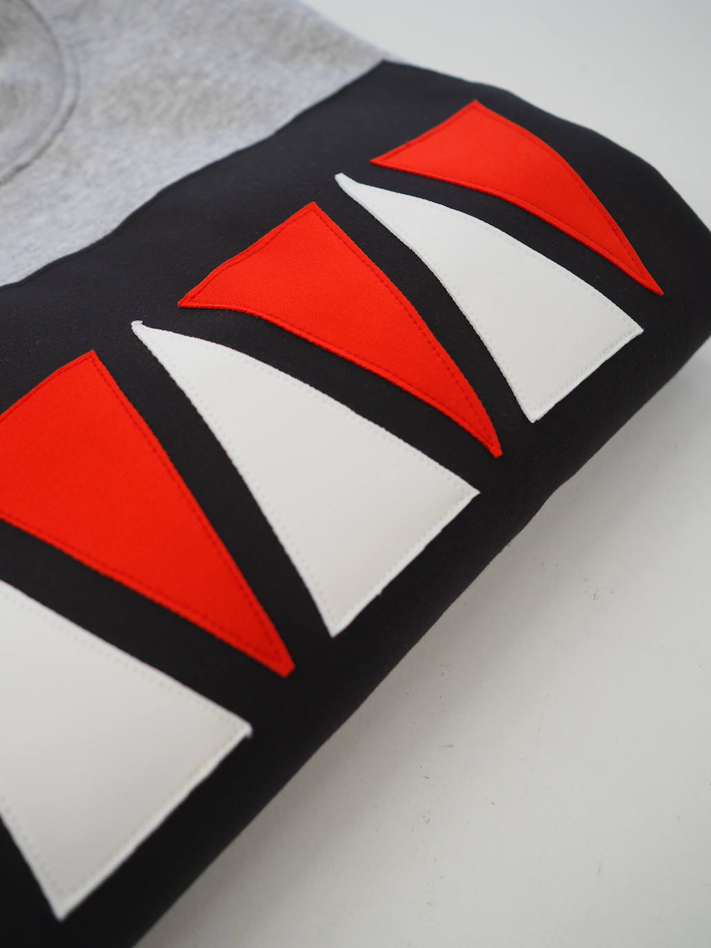 Fotos: La sudadera de diseño edición Athletic que luce Ibai Gómez y está a punto de agotarse