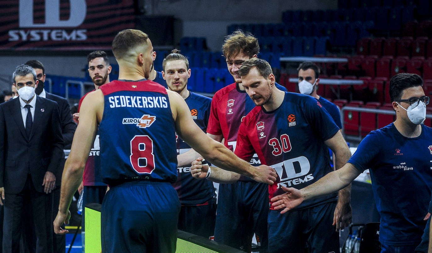 Fotos: Las mejores imágenes del Baskonia - Efes