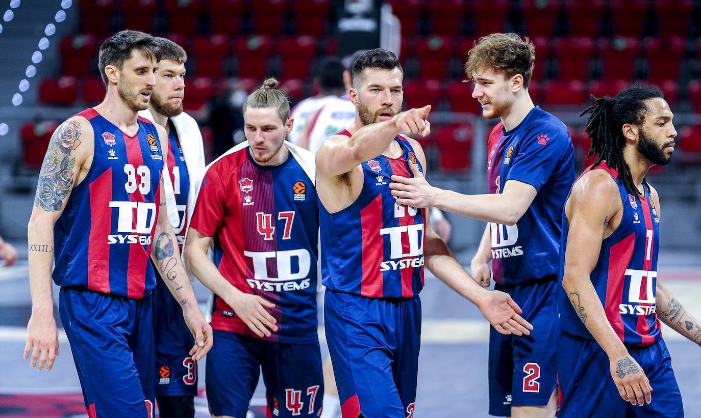 Fotos: Las mejores imágenes del Baskonia - Efes