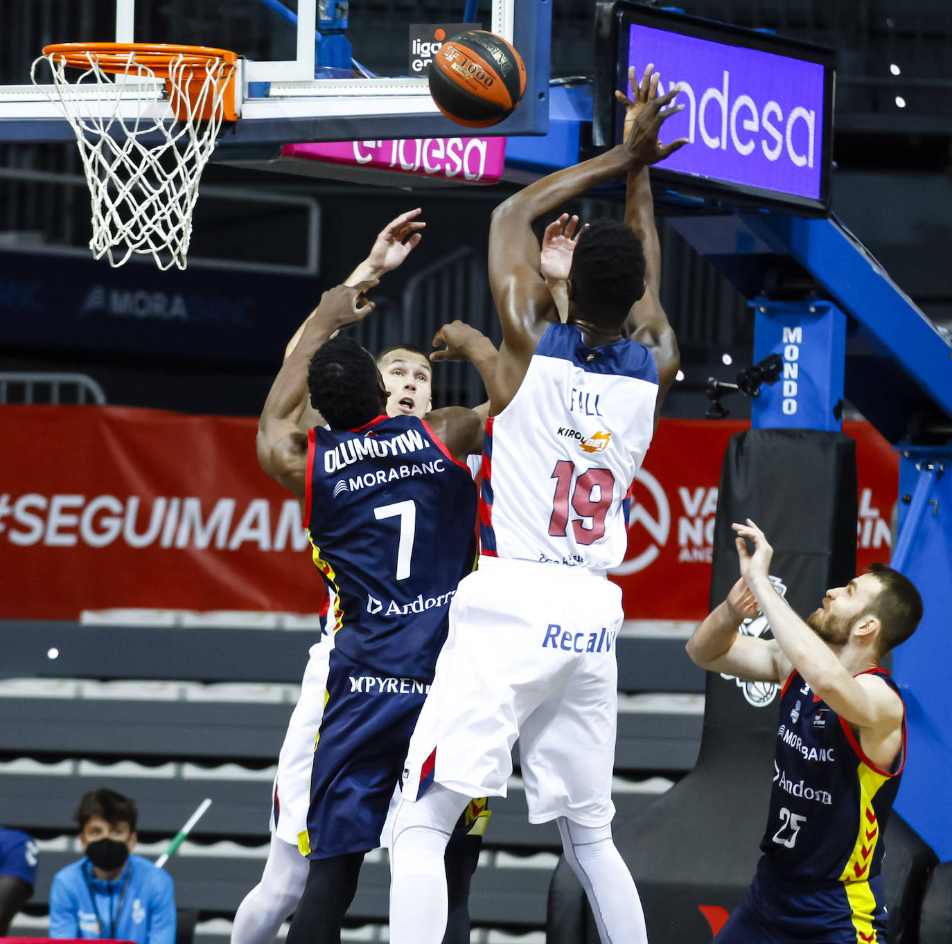 Fotos: Las imágenes del Morabanc Andorra - Baskonia