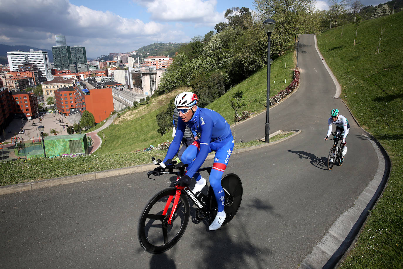 Fotos: La Itzulia echa a andar