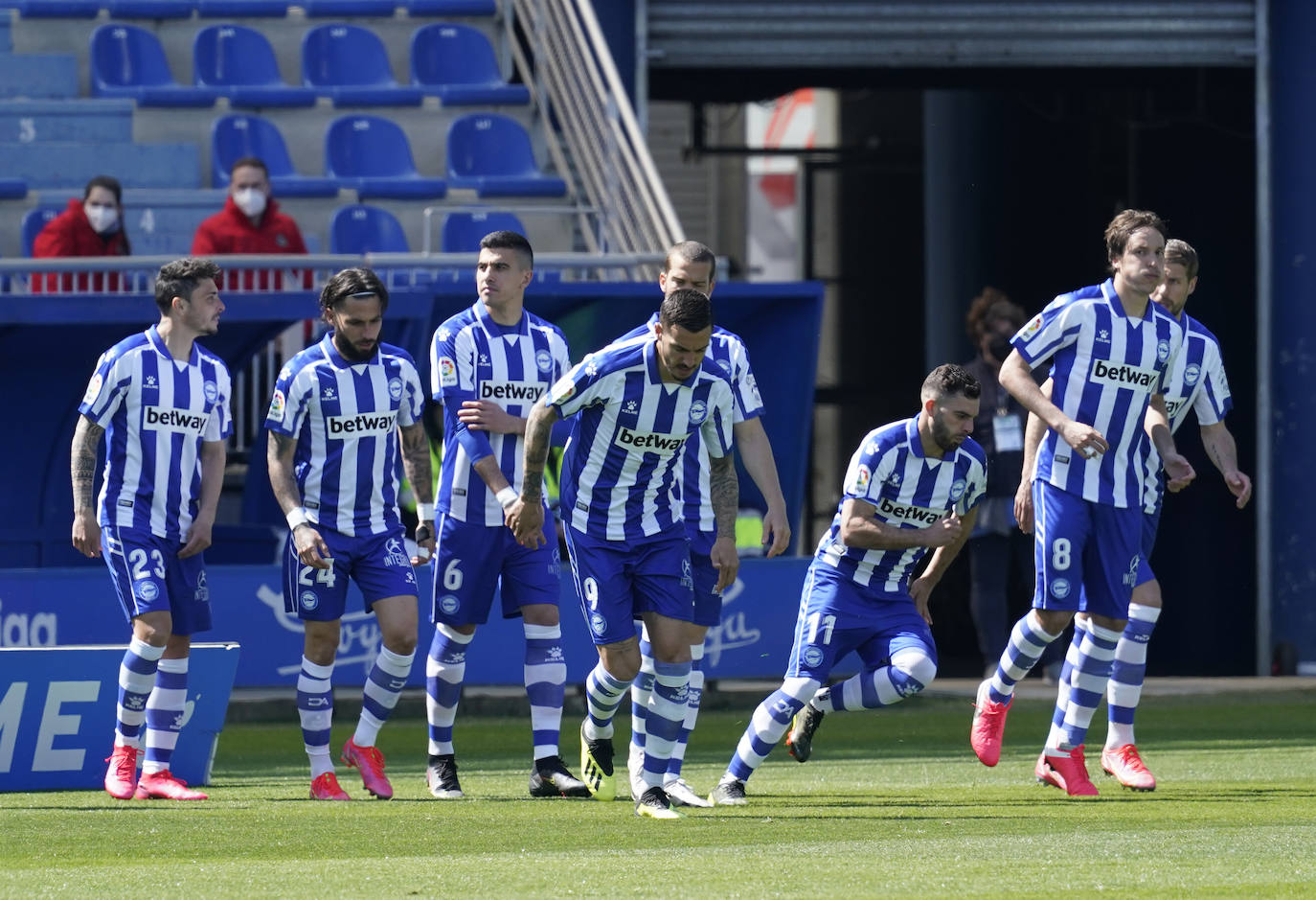 Fotos: Las mejores imágenes del Alavés - Celta de Vigo