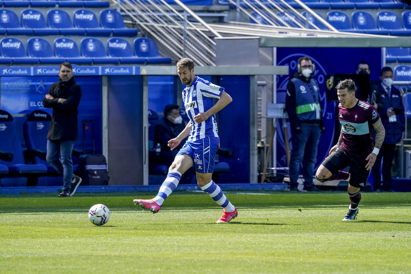 Fotos: Las mejores imágenes del Alavés - Celta de Vigo