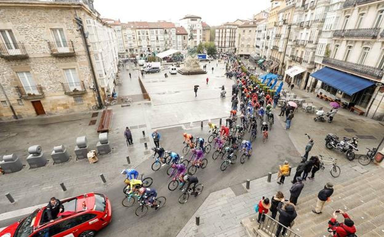 La Itzulia ya salió de Vitoria en la edición de 2019, aunque entonces pasó por el centro de la ciudad. 