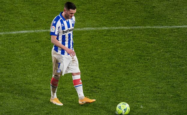 Lucas Pérez niega que faltara al respeto a Abelardo 