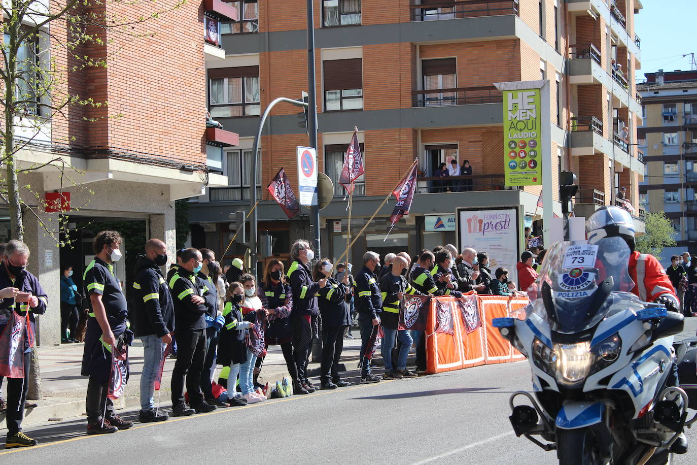 Fotos: Salida de la tercera etapa de la Itzulia desde Amurrio