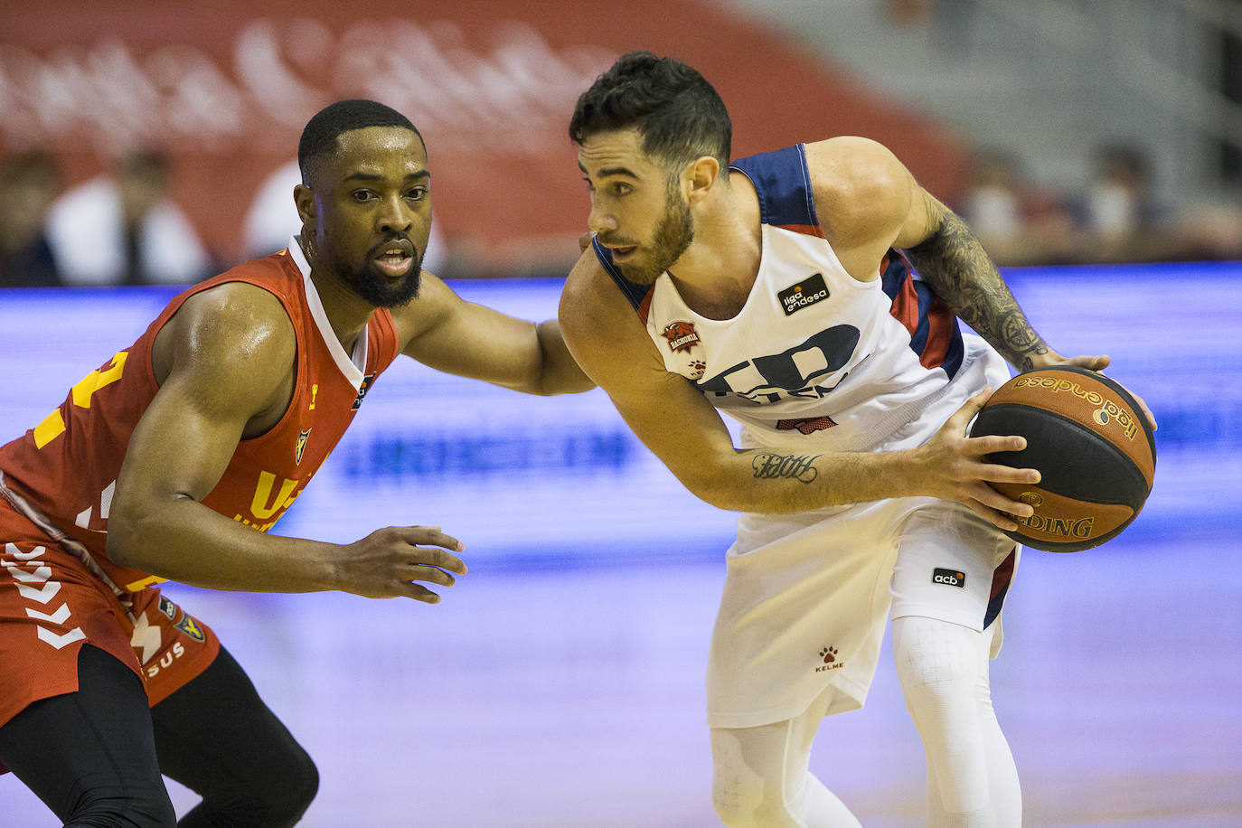 Fotos: El UCAM Murcia - Baskonia, en fotos