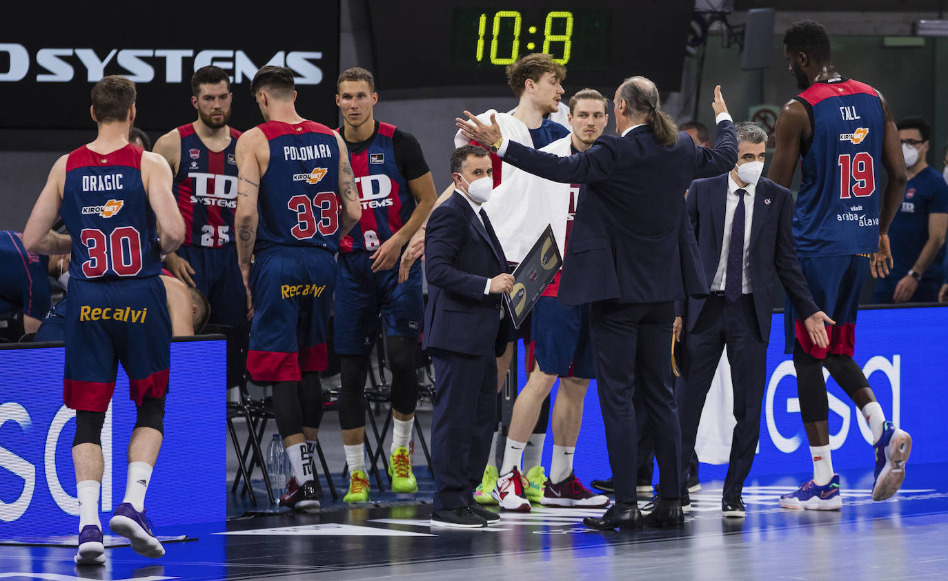 Fotos: Las mejores fotos del Baskonia - Estudiantes