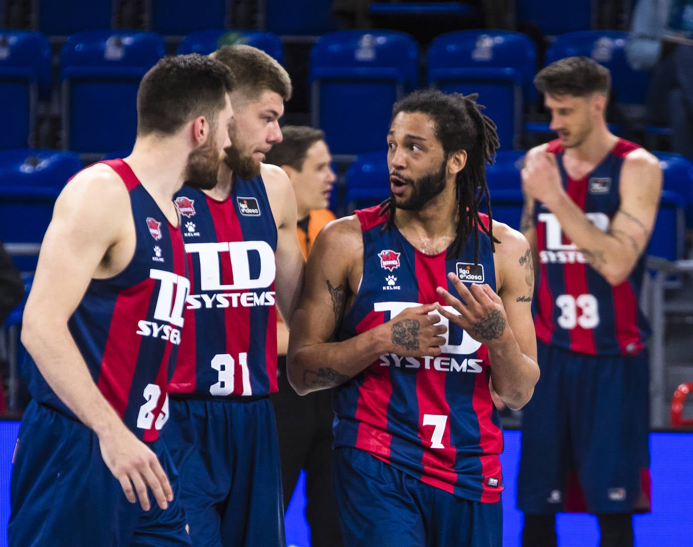 Fotos: Las mejores fotos del Baskonia - Estudiantes