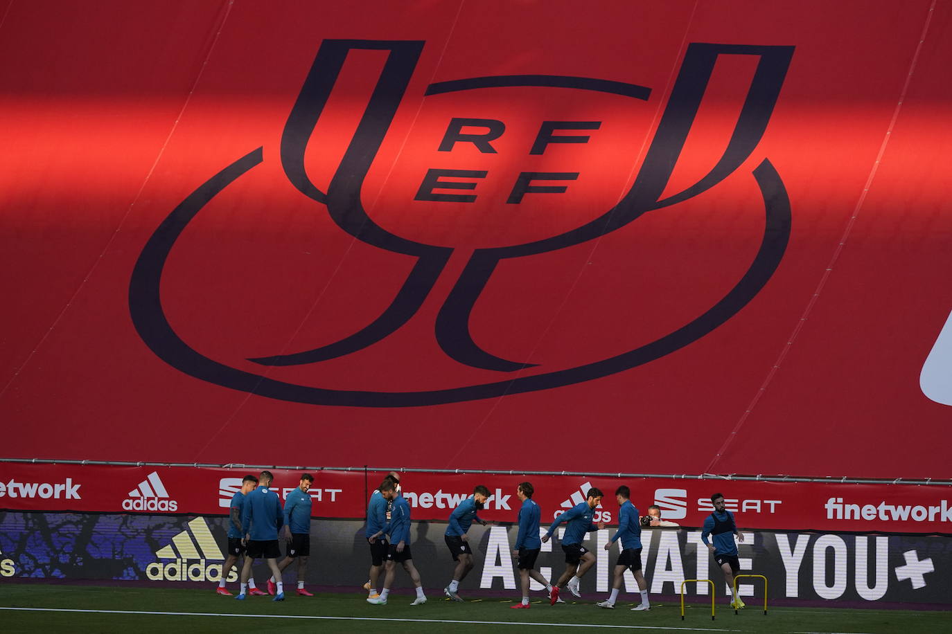 Fotos: El último entrenamiento del Athletic antes de la final, en imágenes