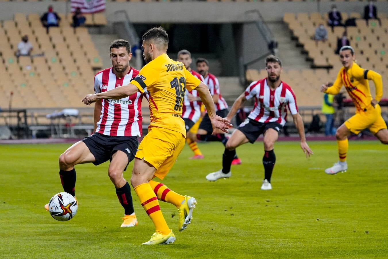 Fotos: Las mejores imágenes de la final de copa entre el Athletic y el Barcelona