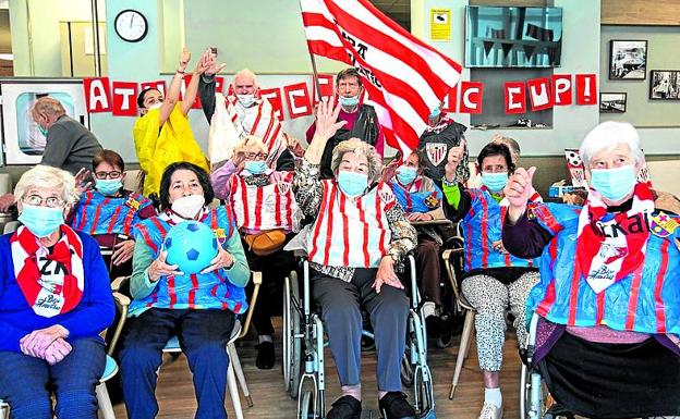 La veterana afición animó con intensidad.