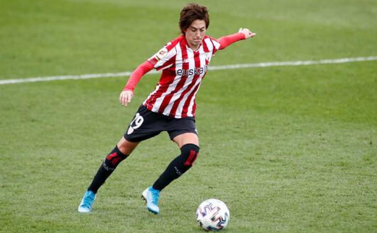 Erika Vázquez en uno de los partidos disputados esta campaña. 