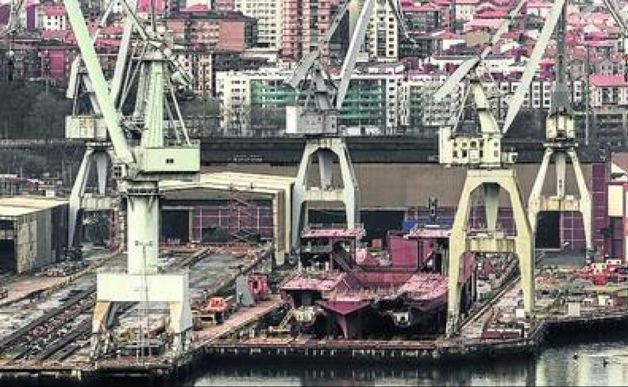 El Parlamento vasco respalda la «actividad industrial» para los antiguos terrenos de La Naval