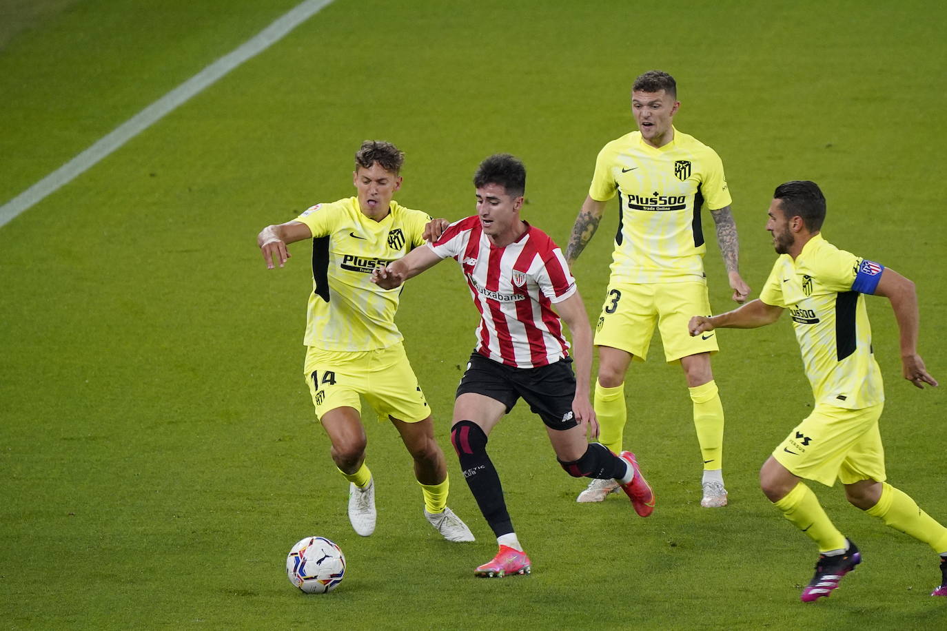 Fotos: Las mejores imágenes entre el Athletic y el Atlético de Madrid