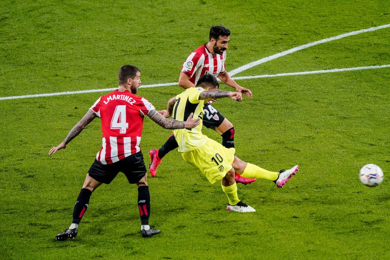 Fotos: Las mejores imágenes entre el Athletic y el Atlético de Madrid